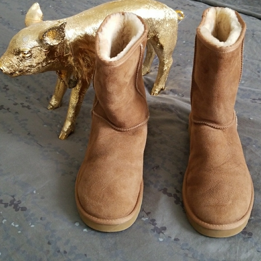 Men's Classic Short Boots size 10